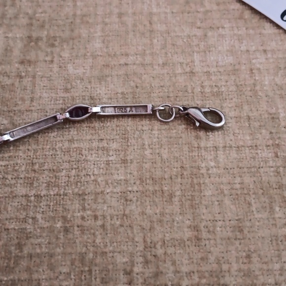 925 A Silver Marcasite Oval Garnet Bracelet - Picture 5 of 7